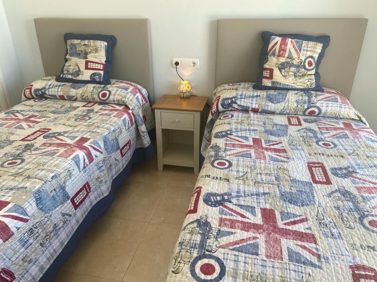 Seaview Apartment Playa De Oro 13Rd Floor Con Parking Κάλπε Εξωτερικό φωτογραφία